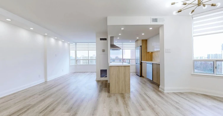 1210-1101 Steeles Avenue W, Vaughan, ON, M2R 3W5 - 9