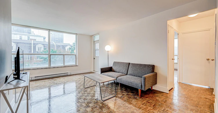 301-133 Erskine Avenue, Toronto, ON, M4P 1Y8 - 2