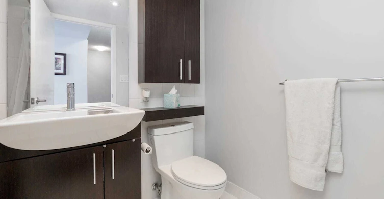 1603-8 Telegram Mews, Toronto, ON, M5V 3Z5 - 17