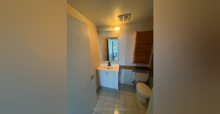 512-35 Mariner Terrace, Toronto, ON, M5V 3V9 - 9