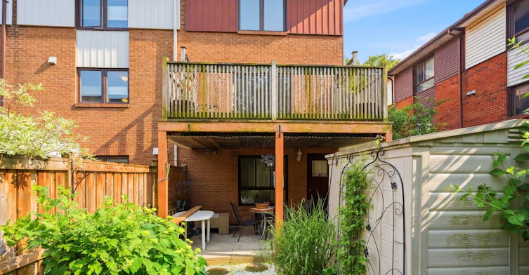 56 Michener Court, Toronto, ON, M6J 3R6 - 7