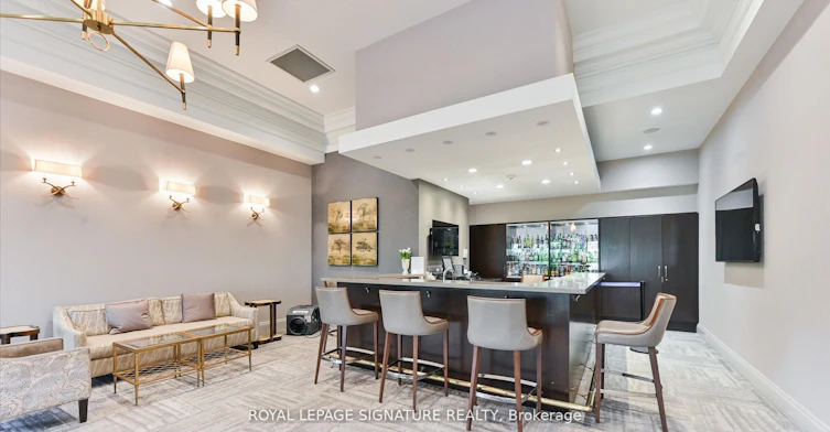 1409-65 Harbour Square, Toronto, ON, M5J 2L4 - 22