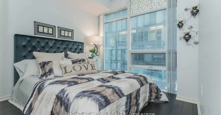 812W-36 Lisgar Street, Toronto, ON, M6J 0C7 - 5