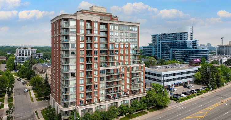 805-1 Clairtrell Road, Toronto, ON, M2N 7H6