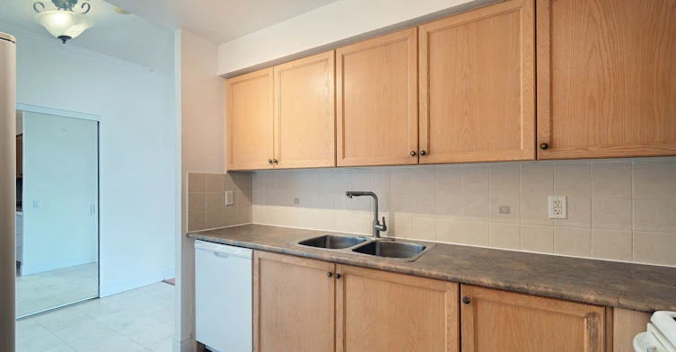 805-1 Clairtrell Road, Toronto, ON, M2N 7H6 - 16