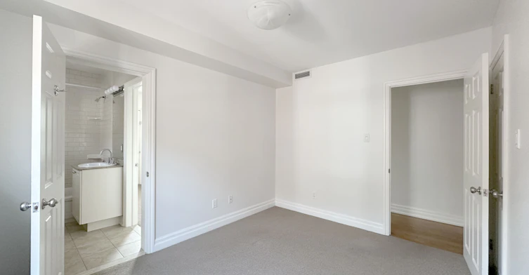 2 (Upper)-1003 Avenue Road, Toronto, ON, M5P 2K9 - 23