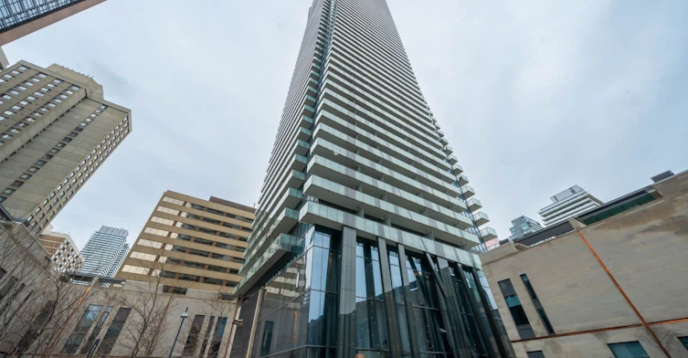 901-1080 Bay Street, Toronto, ON, M5S 0A6 - 12