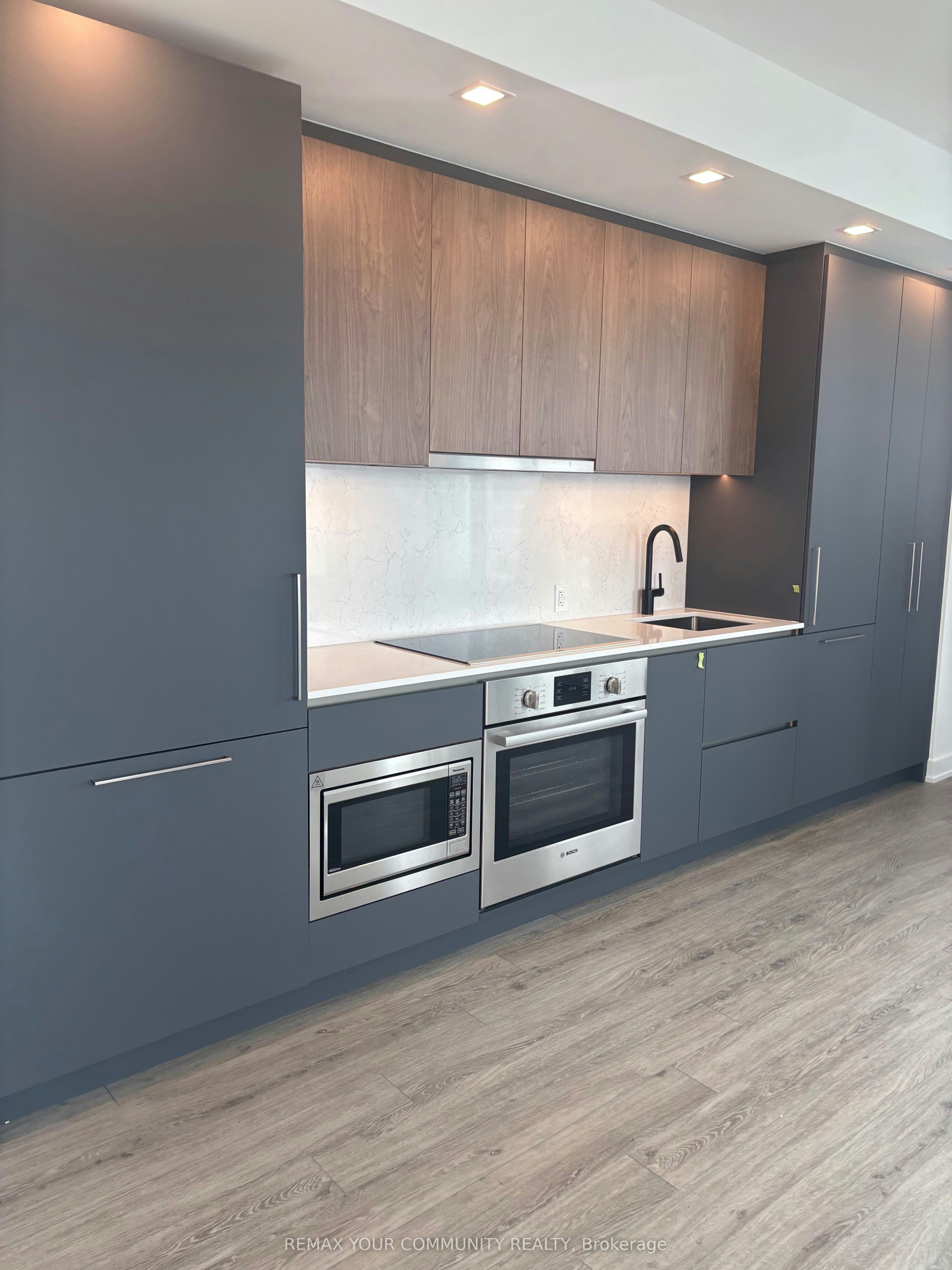 4804-609 Sherbourne Street, Toronto, ON, M4X 1K7 - 7