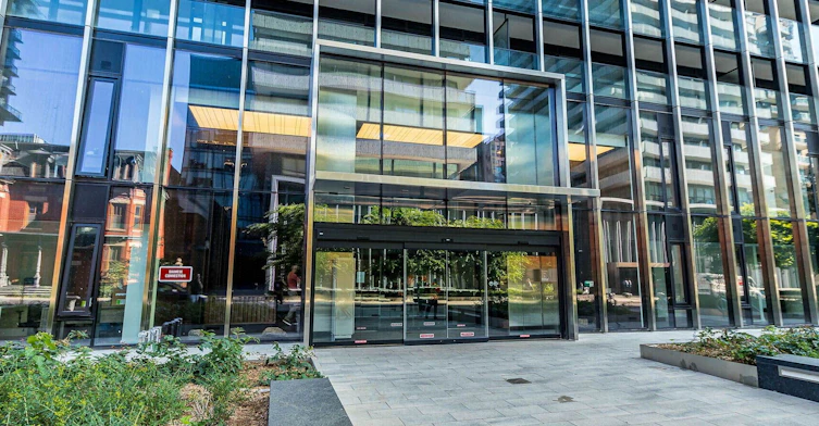 2706-55 Charles Street E, Toronto, ON, M4Y 0J1 - 2