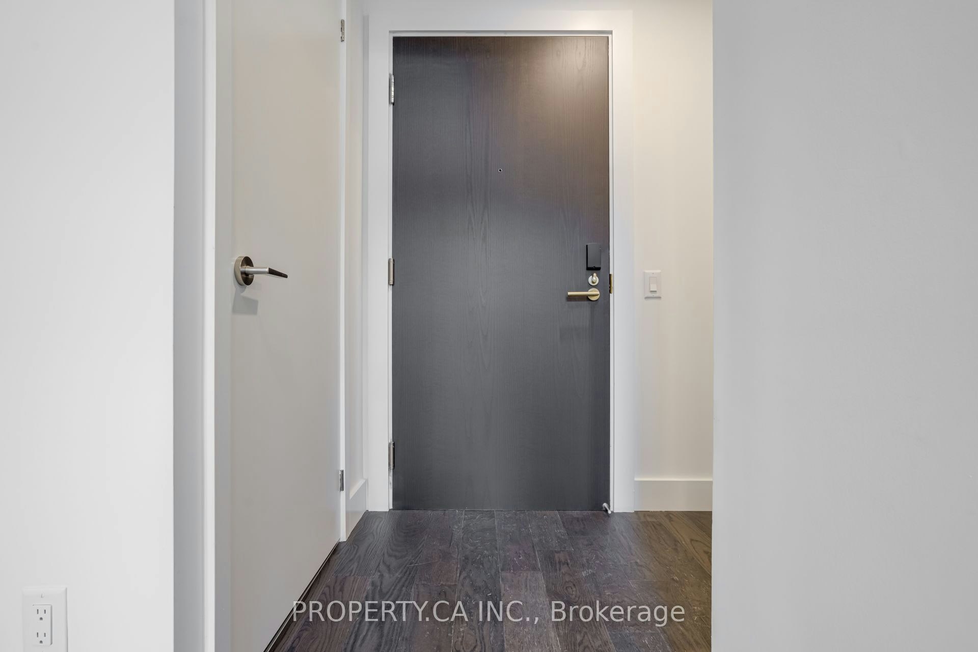 106-6 Greenbriar Road, Toronto, ON, M2K 0H6 - 9