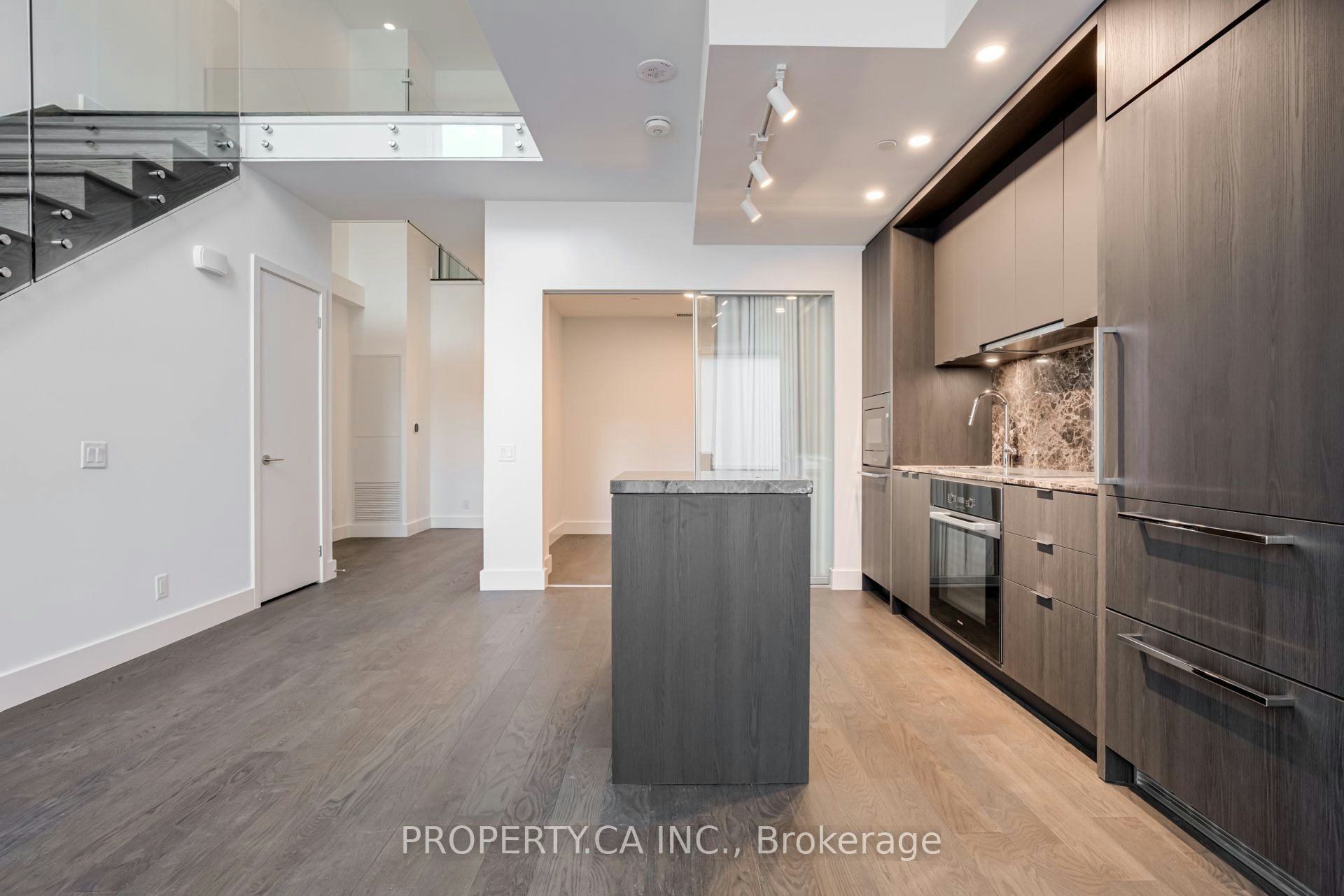 106-6 Greenbriar Road, Toronto, ON, M2K 0H6 - 14
