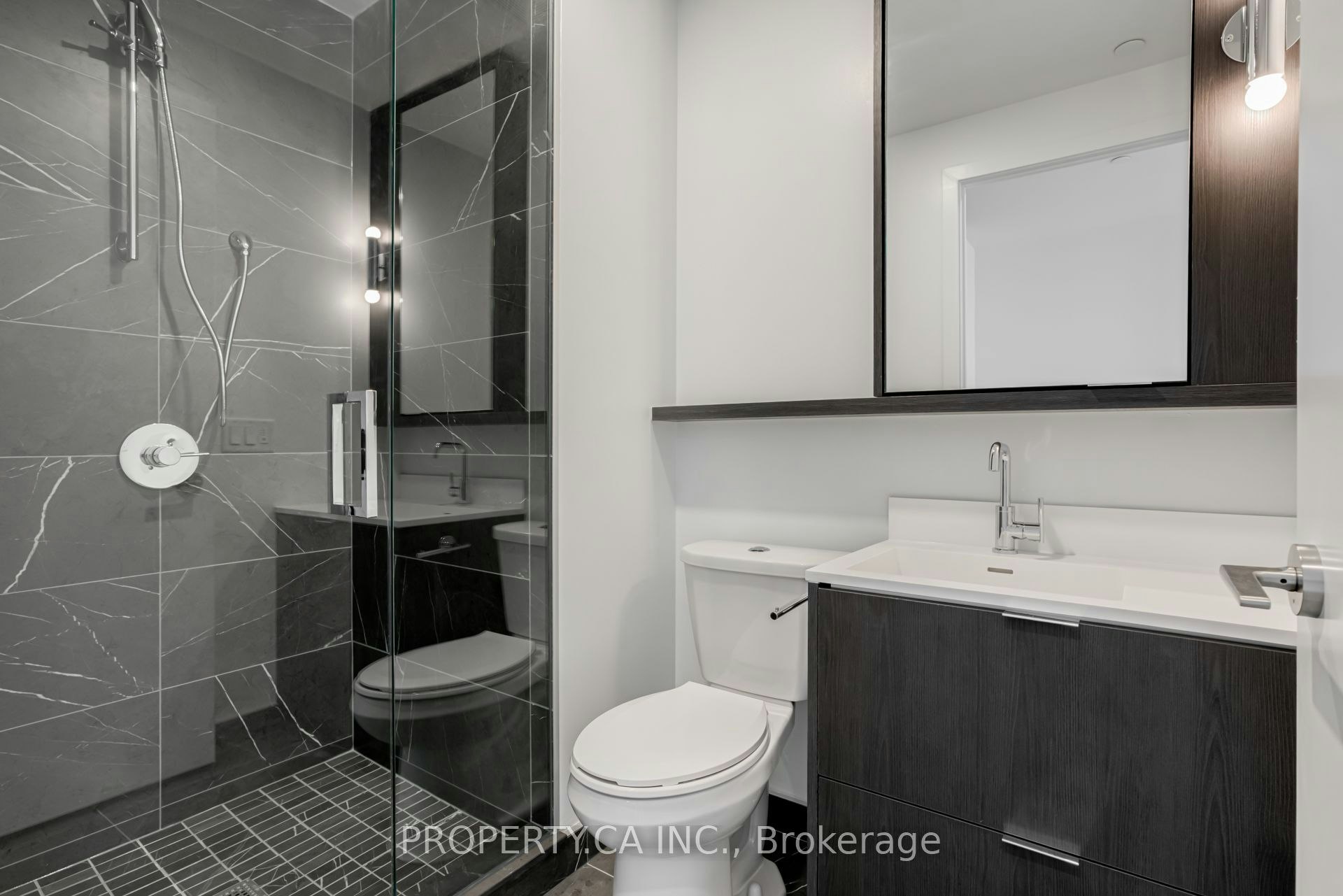 106-6 Greenbriar Road, Toronto, ON, M2K 0H6 - 34
