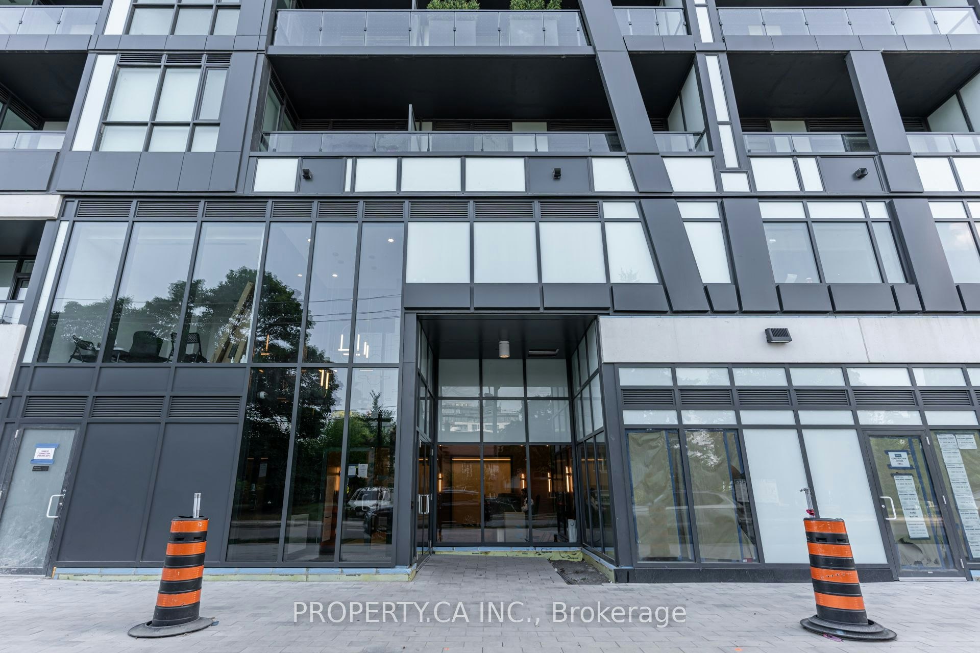 106-6 Greenbriar Road, Toronto, ON, M2K 0H6 - 5