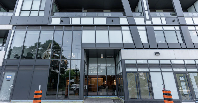 106-6 Greenbriar Road, Toronto, ON, M2K 0H6 - 5