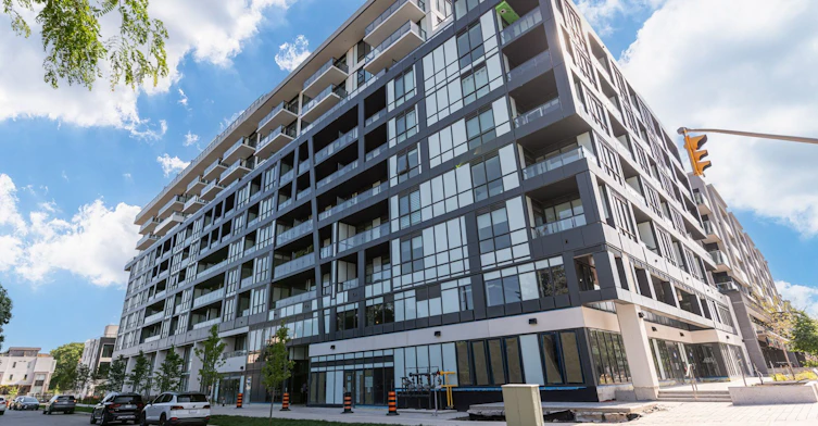 106-6 Greenbriar Road, Toronto, ON, M2K 0H6