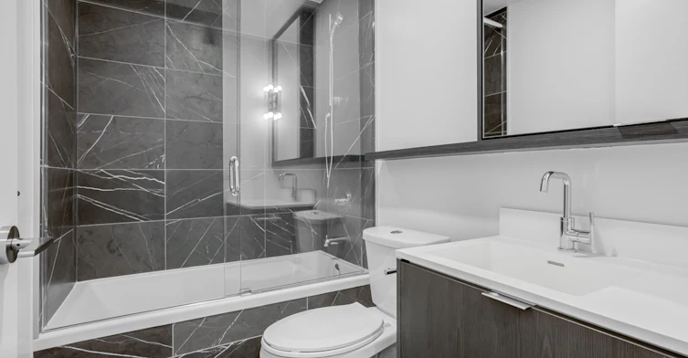 106-6 Greenbriar Road, Toronto, ON, M2K 0H6 - 21