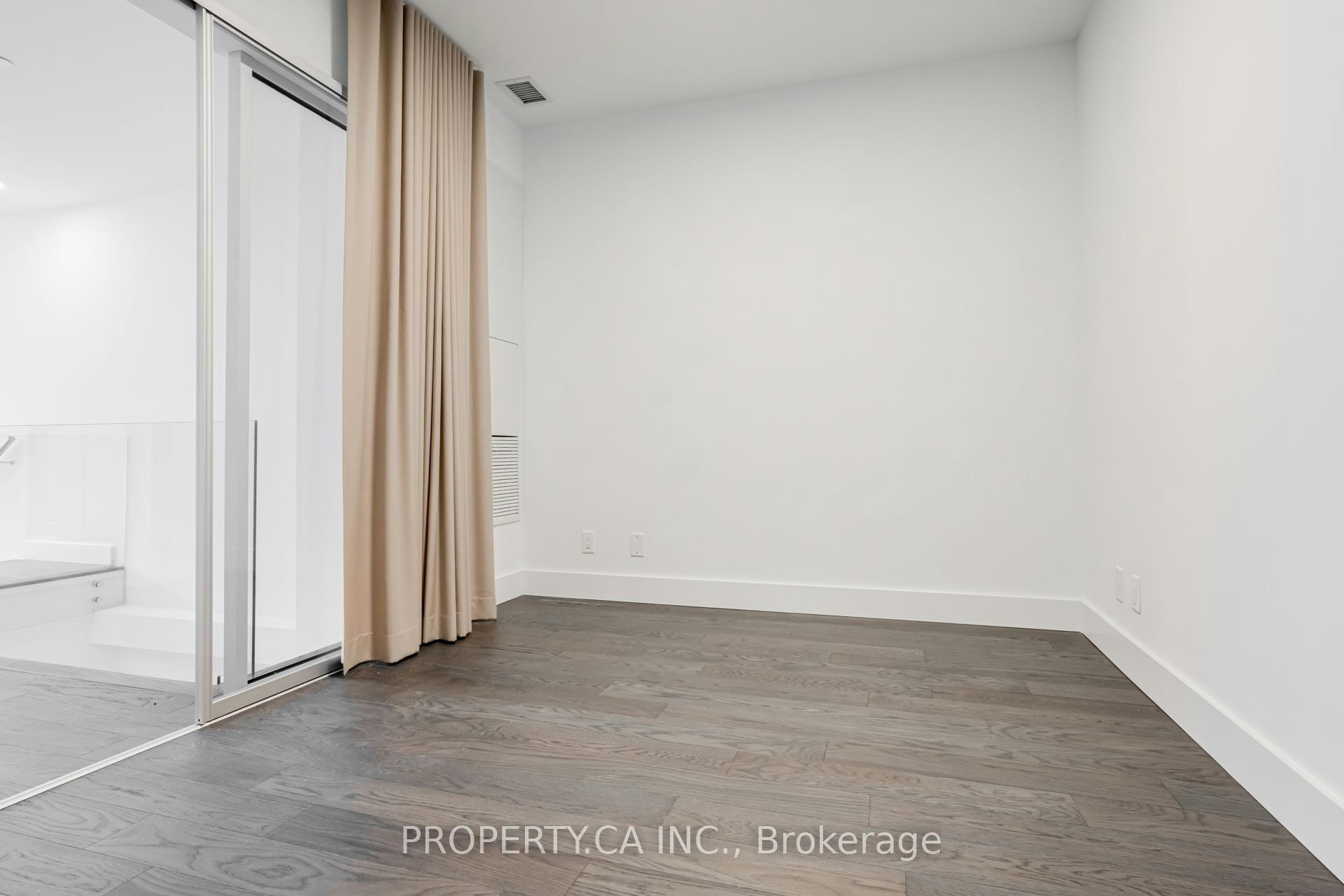106-6 Greenbriar Road, Toronto, ON, M2K 0H6 - 32