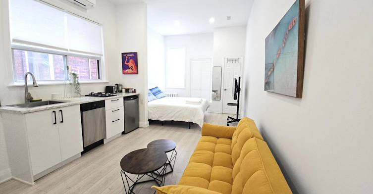 1B-344 Shaw Street, Toronto, ON, M6J 2X3 - 2