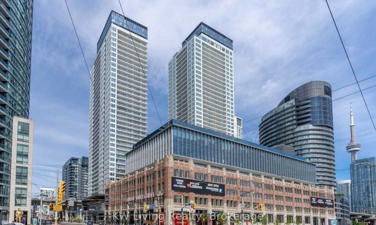1006-19 Bathurst Street