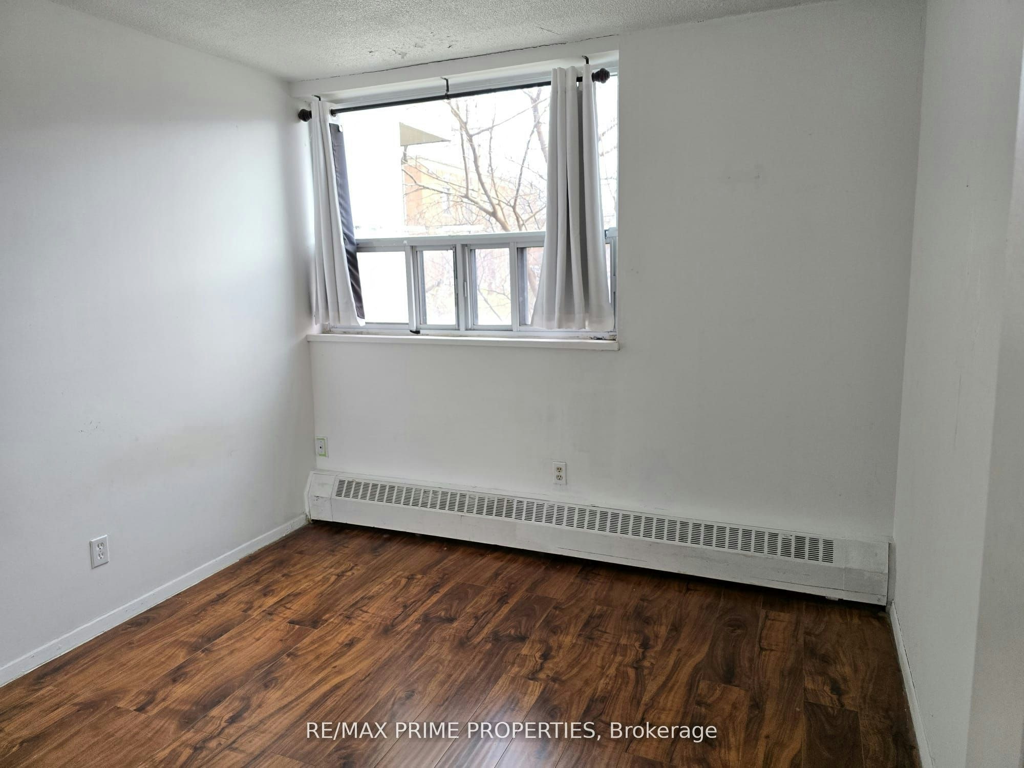 #214-10 Sunrise Avenue, Toronto, ON, M4A 2R1 - 6