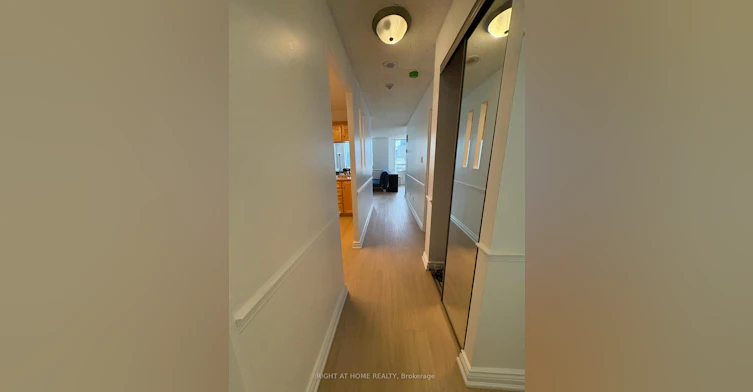 2309-633 Bay Street, Toronto, ON, M5G 2G4 - 5