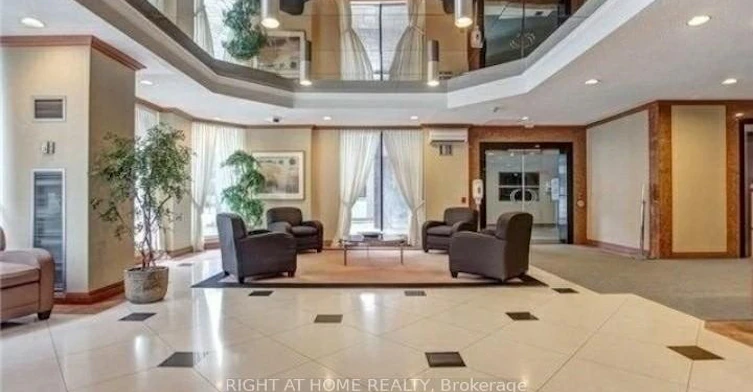 2309-633 Bay Street, Toronto, ON, M5G 2G4 - 2
