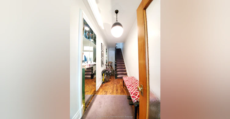 Upper-47 Gloucester Street, Toronto, ON, M4Y 1L8 - 24