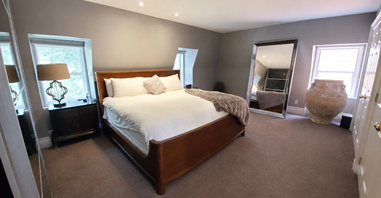 Upper-47 Gloucester Street, Toronto, ON, M4Y 1L8 - 17