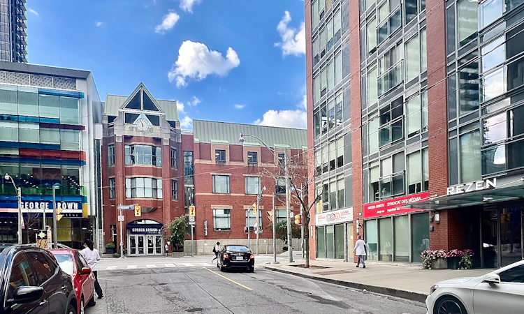 408-205 Frederick Street
