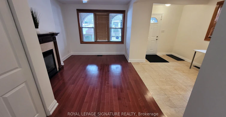 1 Roseneath Gardens, Toronto, ON, M6C 3X5 - 2