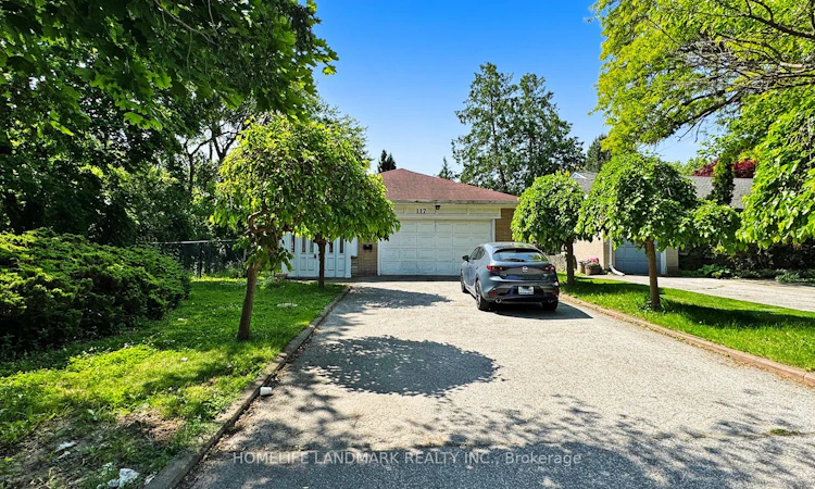 117 Arjay Crescent