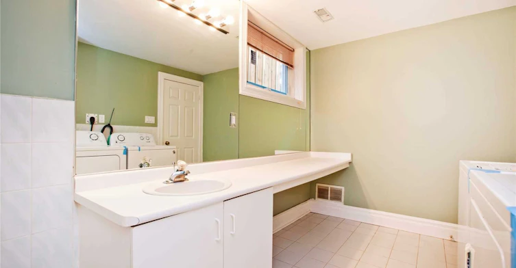 Bsmnt-252 Dunview Avenue, Toronto, ON, M2N 4J2 - 9