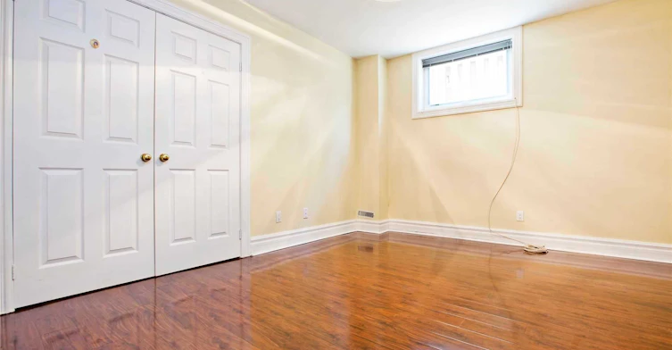Bsmnt-252 Dunview Avenue, Toronto, ON, M2N 4J2 - 14