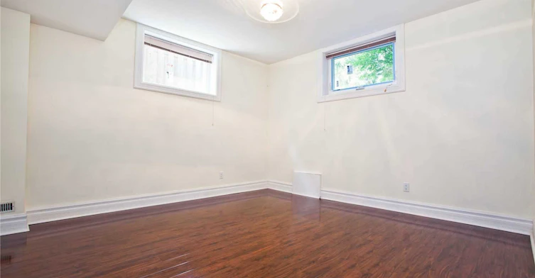 Bsmnt-252 Dunview Avenue, Toronto, ON, M2N 4J2 - 13