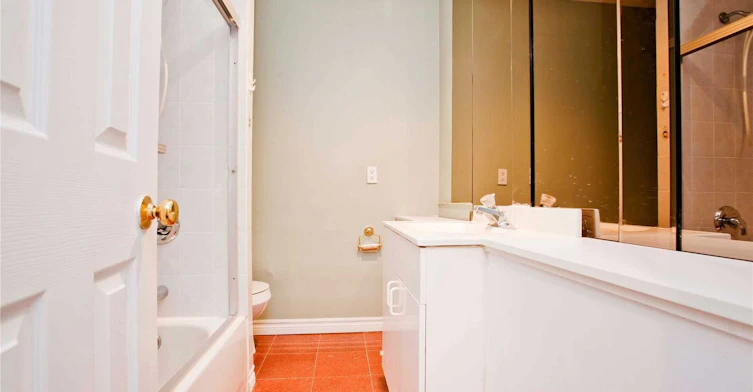 Bsmnt-252 Dunview Avenue, Toronto, ON, M2N 4J2 - 7