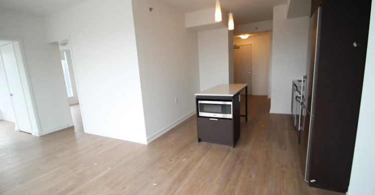 1906-203 College Street, Toronto, ON, M5T 1P9 - 14