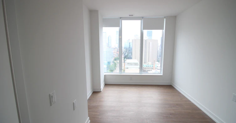 1906-203 College Street, Toronto, ON, M5T 1P9 - 4
