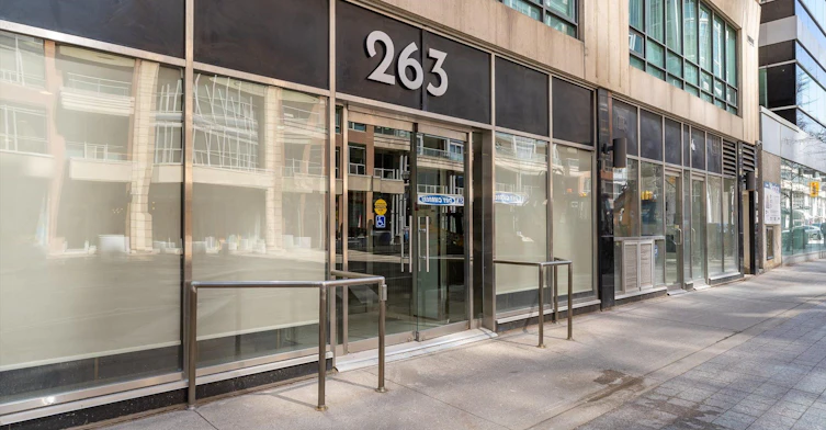 301-263 Wellington Street W, Toronto, ON, M5V 1E1 - 25