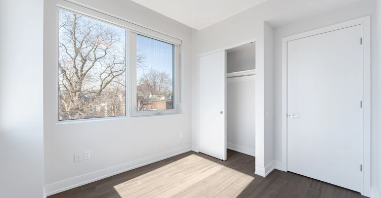 304-664 Spadina Avenue, Toronto, ON, M5S 2H7 - 9
