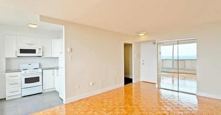 1712-666 Spadina Avenue, Toronto, ON, M5S 2H8