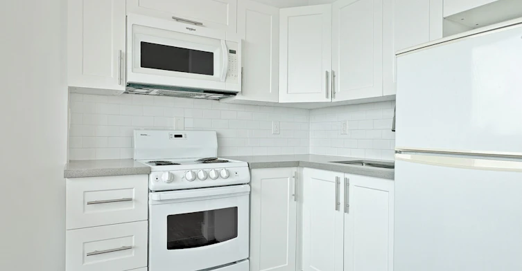 1712-666 Spadina Avenue, Toronto, ON, M5S 2H8 - 2