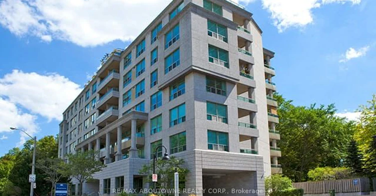 104-17 Brookbanks Drive, Toronto, ON, M3A 3R9