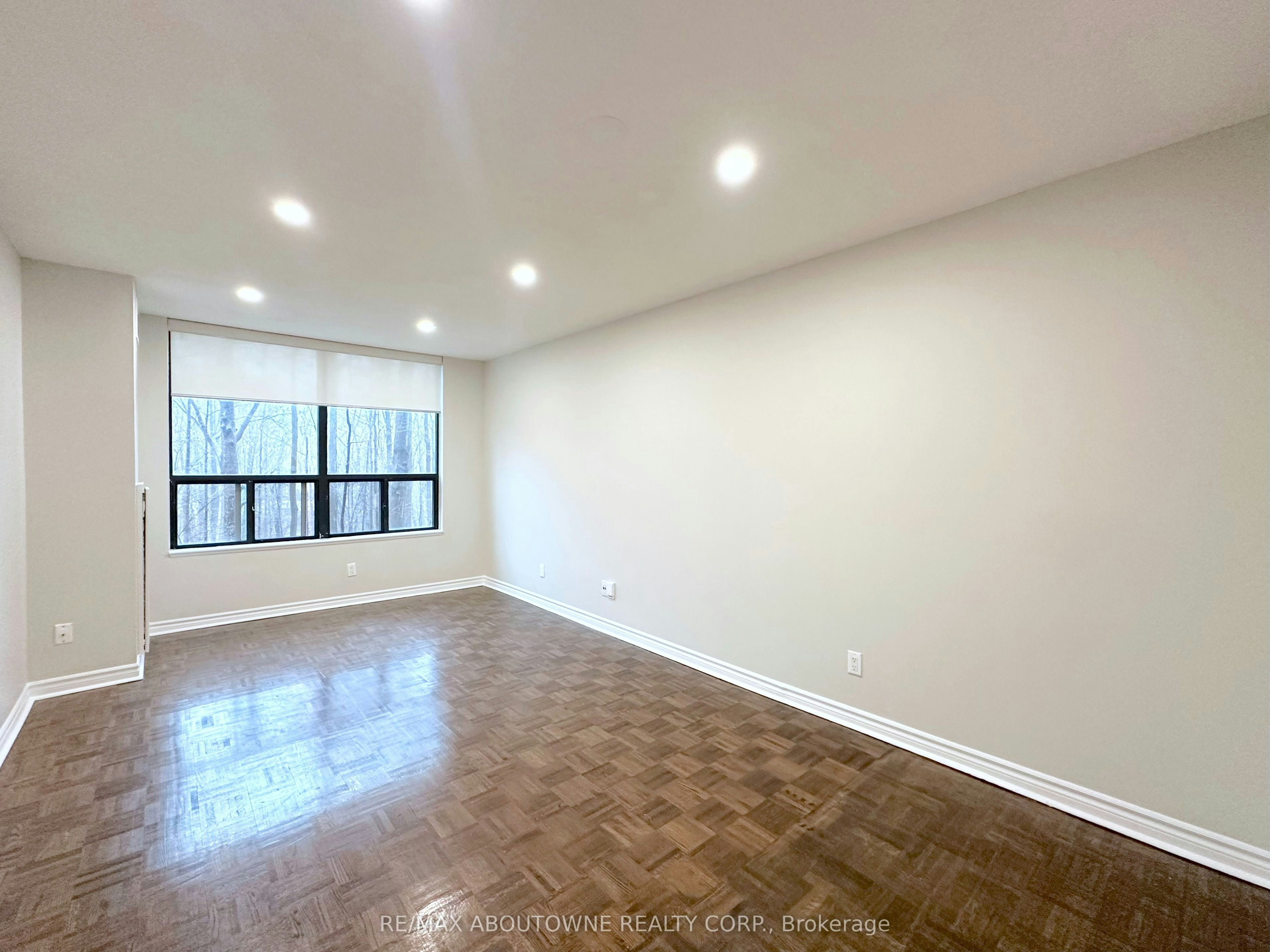 104-17 Brookbanks Drive, Toronto, ON, M3A 3R9 - 5