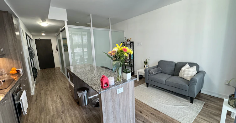 805-426 University Avenue, Toronto, ON, M5G 1S9 - 10