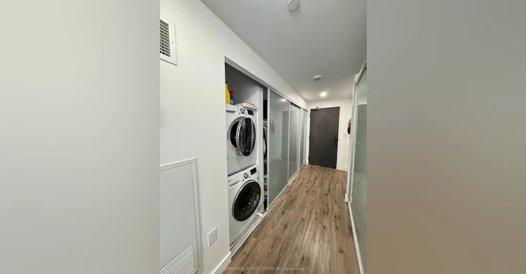 805-426 University Avenue, Toronto, ON, M5G 1S9 - 5