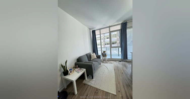 805-426 University Avenue, Toronto, ON, M5G 1S9 - 9