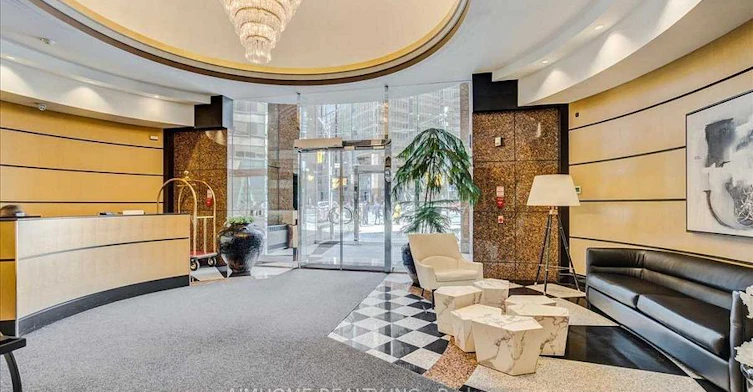 207-33 University Avenue, Toronto, ON, M5J 2S7 - 23