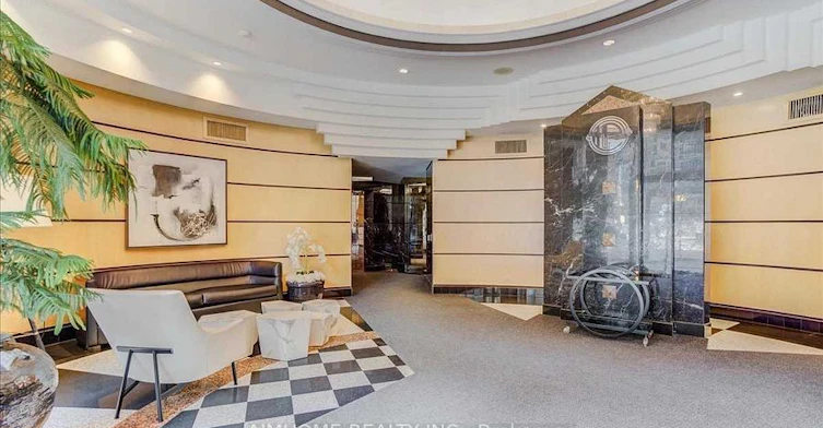 207-33 University Avenue, Toronto, ON, M5J 2S7 - 24