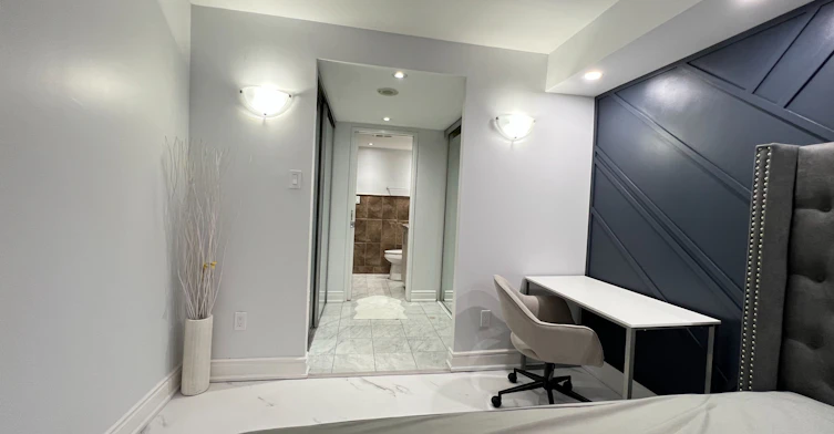 207-33 University Avenue, Toronto, ON, M5J 2S7 - 11