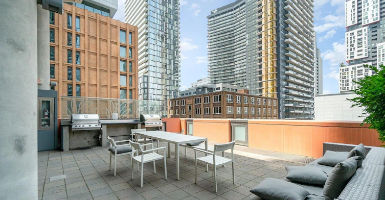 1412-21 Widmer Street, Toronto, ON, M5V 2E8 - 13